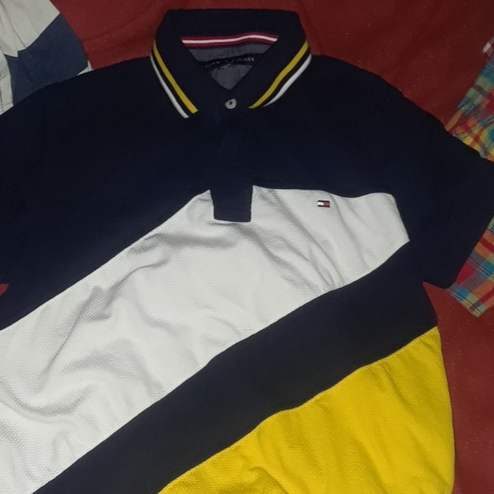 Tommy Hilfiger collar shirt